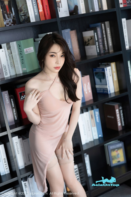 XIUREN No 5839 – 徐莉芝Booty