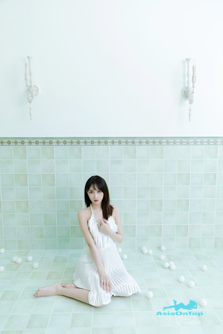 YaLaYi 雅拉伊 Vol 817 – 妍妍