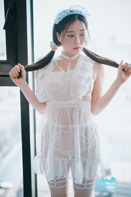 DJAWA Photo Pia (피아): “Sheer Chiffon Apron”