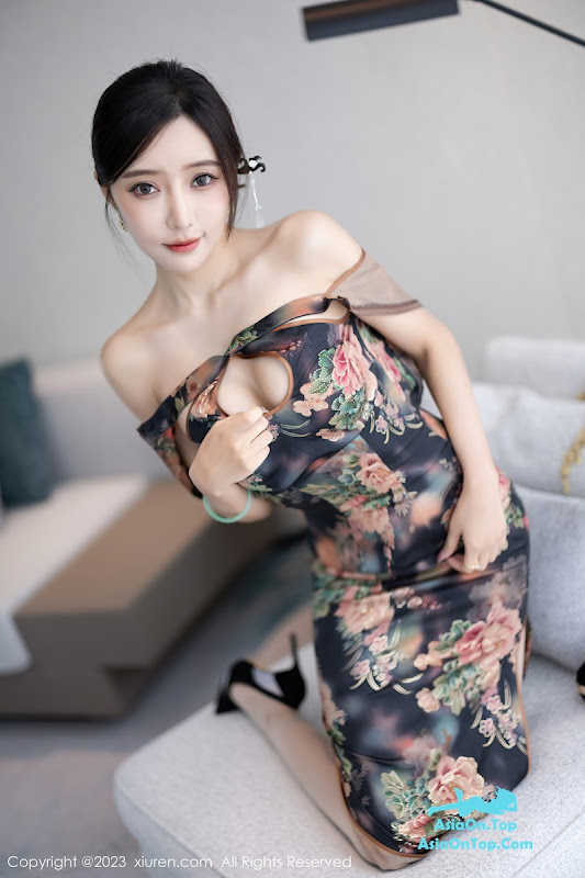 XIUREN No 7495 – Wang Xin Yao Yanni (王馨瑶yanni)