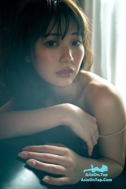 FRIDAY Digital Photobook 2023-01-13 Mio Ishikawa 石川澪 – Echiechi Angel And Miotsukushi