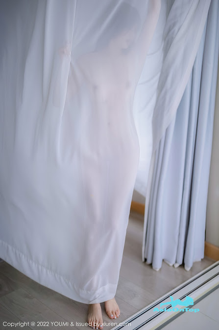 YOUMI – AOT – No 853 – 奶瓶土肥圆