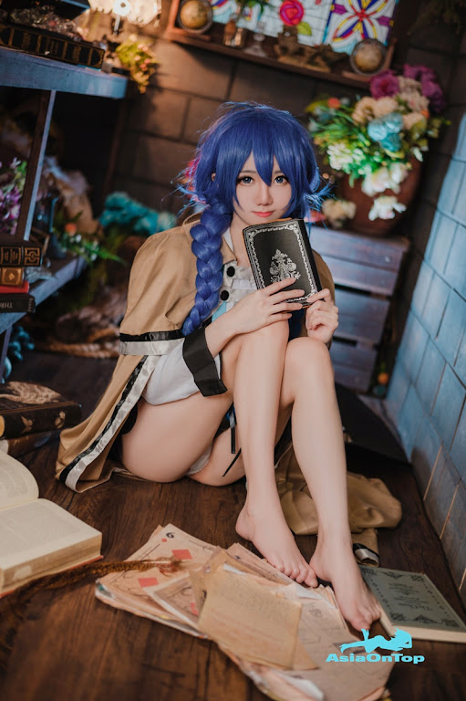 Coser@Sally多啦雪 (Sally Dorasnow): Roxy Mirgurdia