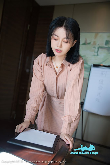 XIUREN No 4393 – 一颗甜蛋黄a