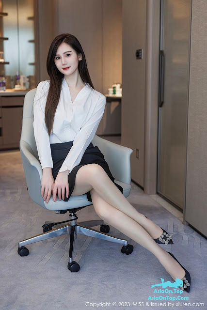 IMiss – AOT – Vol 739 Sisy Si (SISY思)