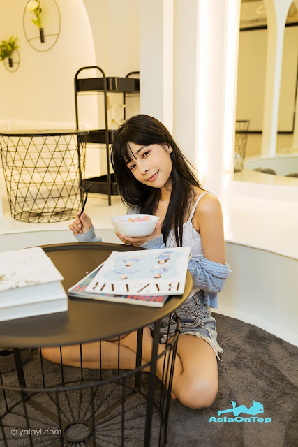 YaLaYi 雅拉伊 Vol 824 – 诗咏