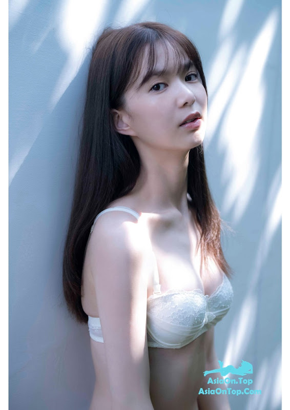 Photobook 2023-07-20 Riko Matsudaira 松平璃子 – 1st Photobook Rikopi