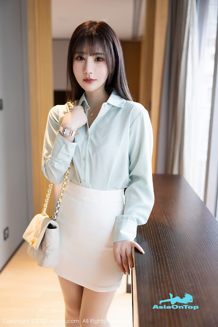 XIUREN No 5555 – 张欣欣