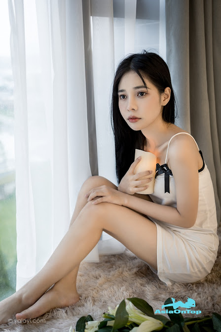 YaLaYi 雅拉伊 Vol 823 – 诗咏