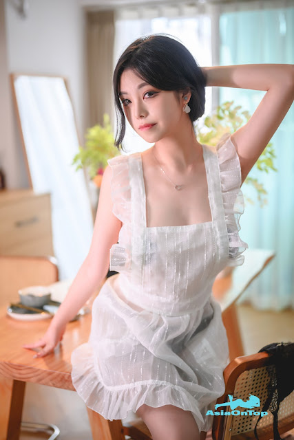 Coser@蜜汁猫裘 Vol.092: 太太三部曲 Part2