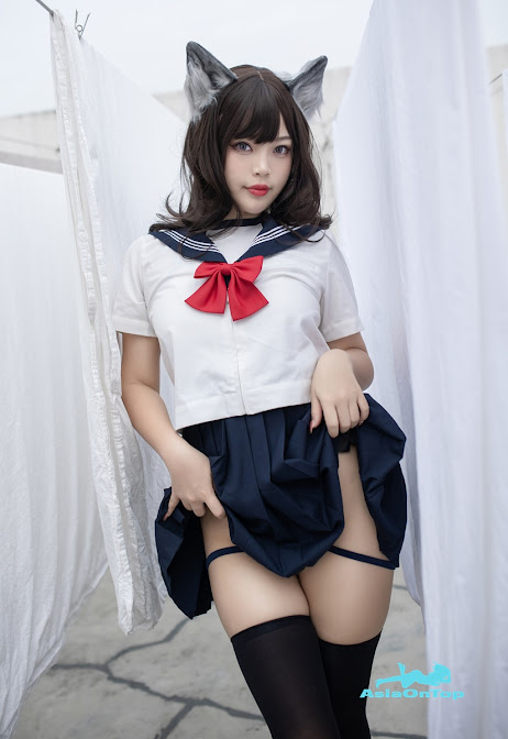 Coser@白烨 Vol.047: 魅惑狼姐姐-室外