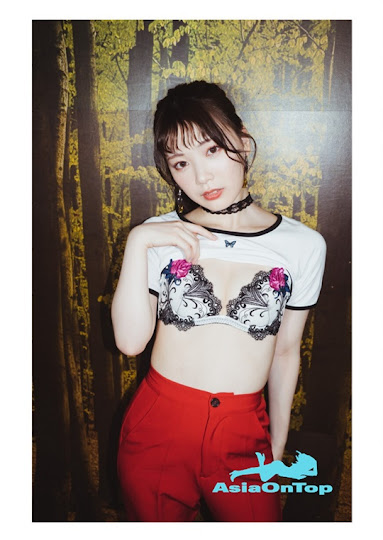 Photobook 2022-08-26 Mio Ishikawa 石川澪 Escape