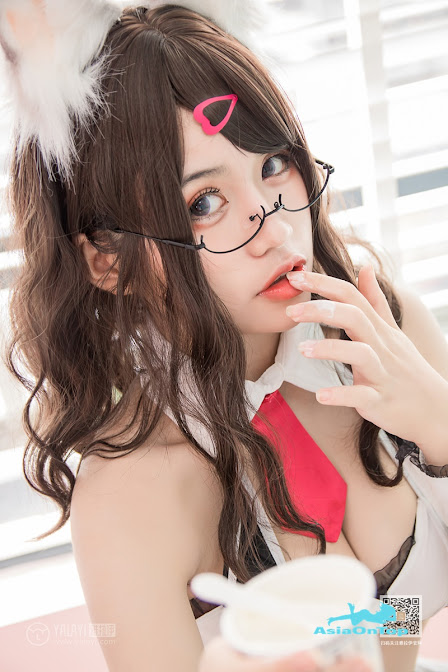 Coser@一笑芳香沁 No.034: 狐耳内衣 fox ear underwear