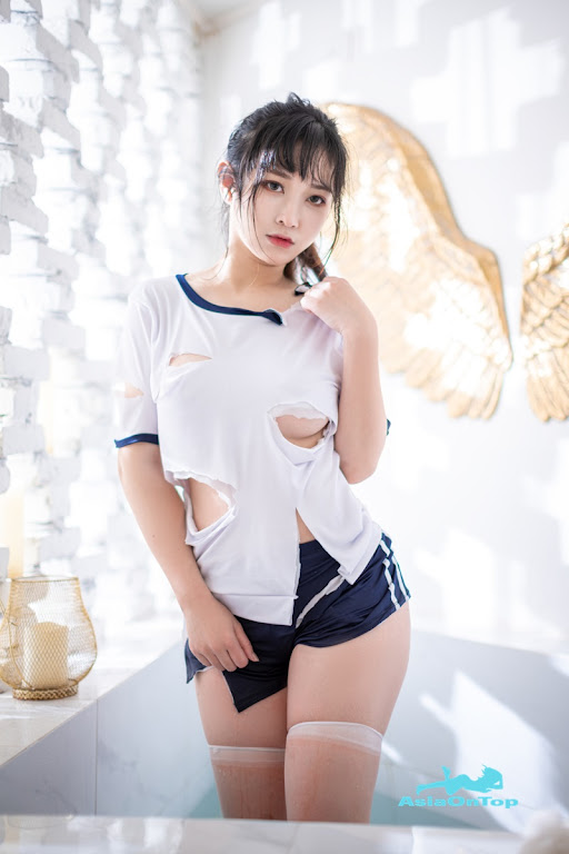 Coser@奇行家狗崽: 浴场的体操服 Gym suits for the baths