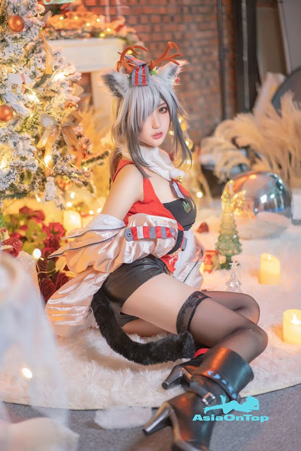 Coser@周叽是可爱兔兔 Vol.032: 圣诞黑丝兽耳 Christmas black silk beast ear