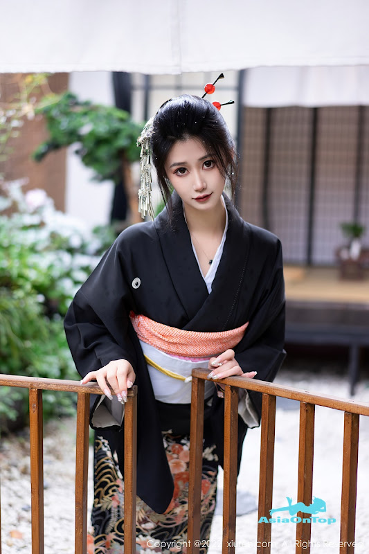 XIUREN No 5932 – laura阿姣