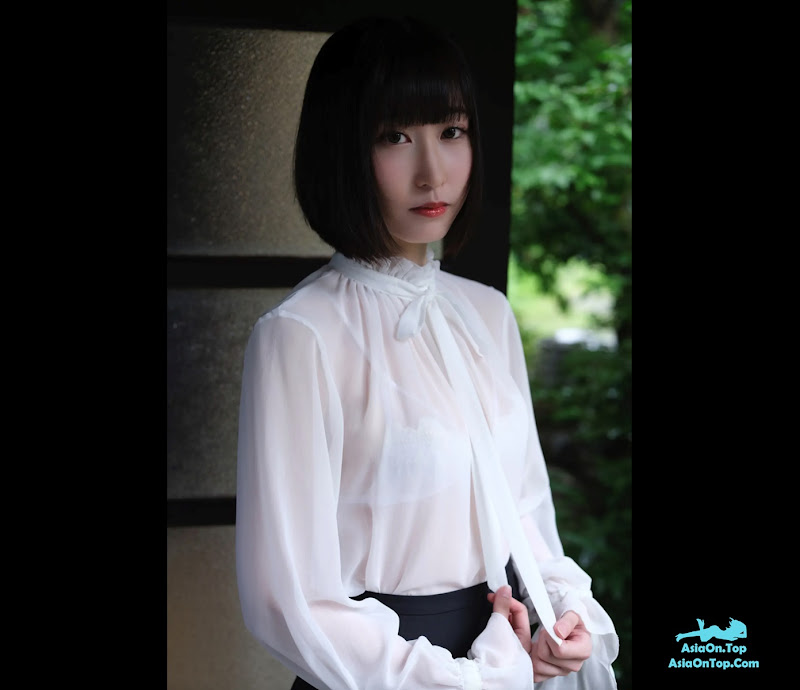 FRIDAYデジタル写真集 Nana Owada 大和田南那 – Just The Two Of Us In The Suite Room