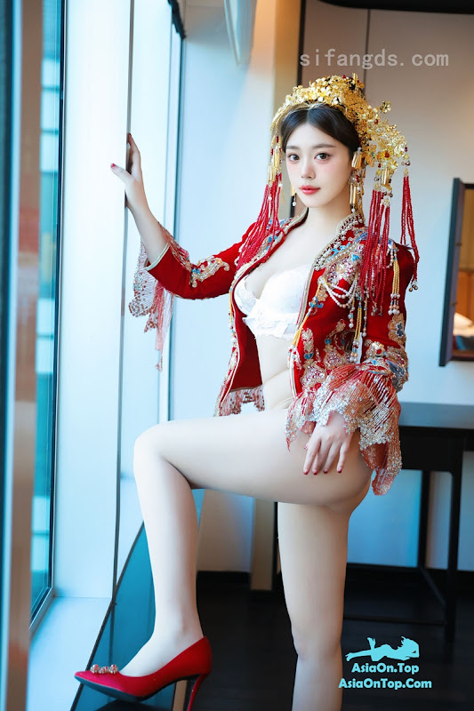 XR Uncensored Dan Dan Bao 蛋蛋宝 – R18 秀人网模特 秀禾服