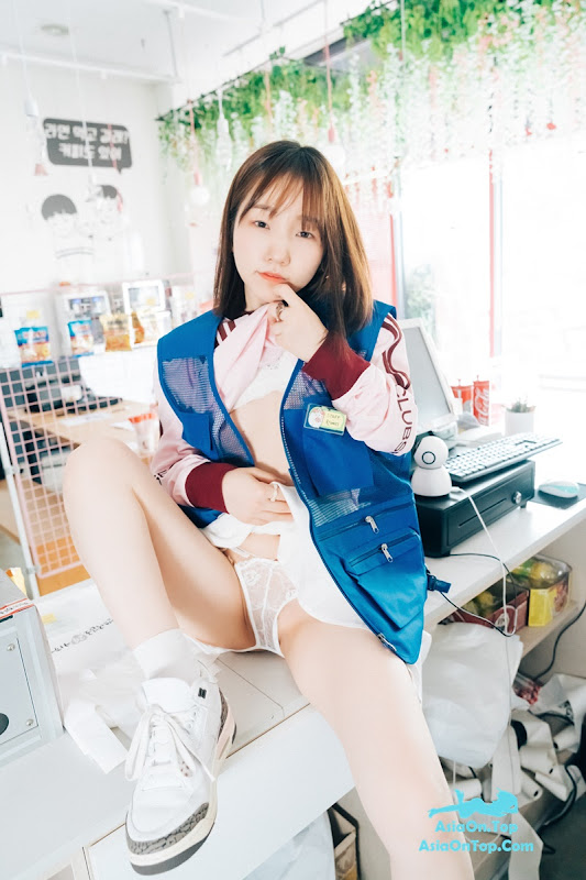 Loozy Yeri – Pocket Girl Alba