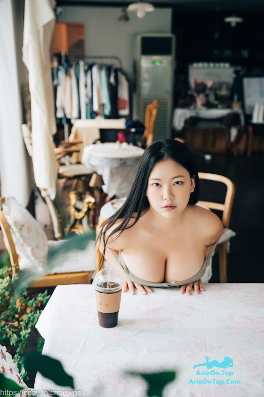 Loozy Ssunskey – Role Cafe