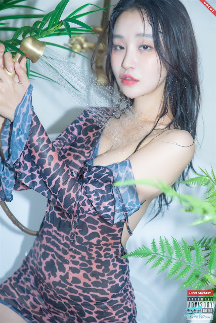 HIGH FANTASY Lee Seol – Vol.5 Uncut Shower In Jungle