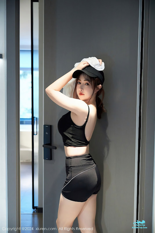 XiuRen秀人网 No.9549 养乐多Doll