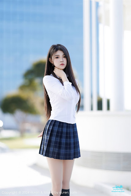 XiuRen秀人网 No.9682 初梦瑶