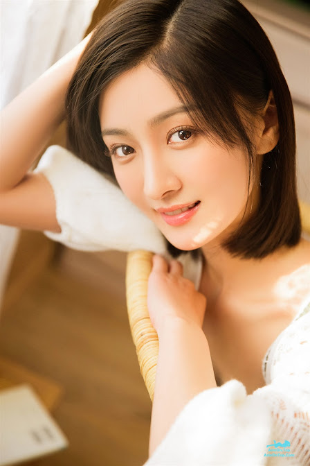 YaLaYi雅拉伊 Vol.1002 Yi Ming