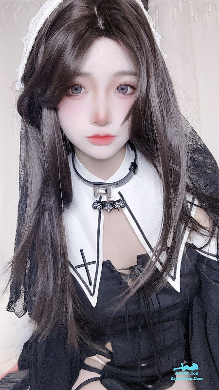 Coser@疯猫ss – 修女自拍