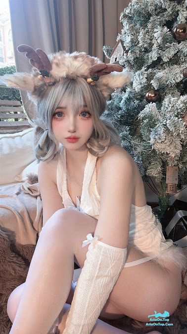 Coser@疯猫ss – 圣诞特典&白色毛衣