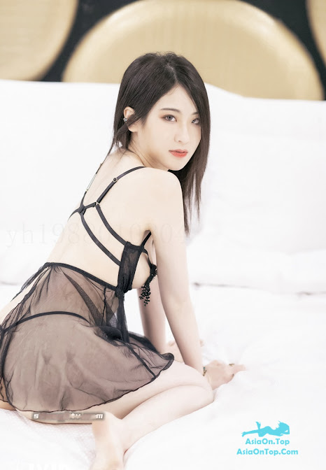 JVID A Li 阿黎 – White Lace Pajamas A