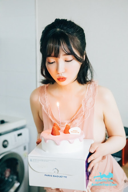 Loozy Son Ye-Eun 손예은 Happy Birthday S.Ver