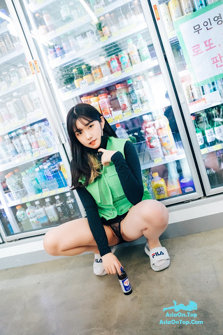 Loozy Sonson 손손 First Nipple Alba S.Ver