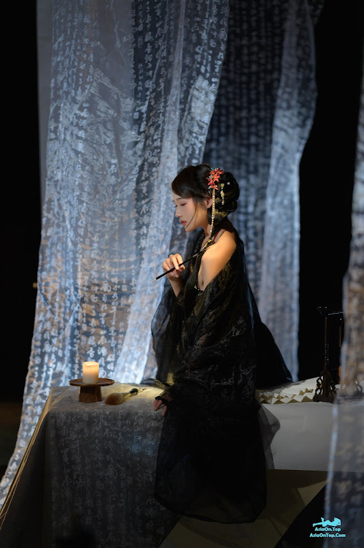 Coser@兔子Zzz不吃胡萝卜 – 执笔之思