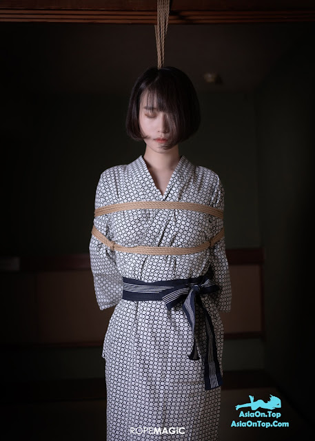 ROPEMAGiC Reiji Suzuki – Escape