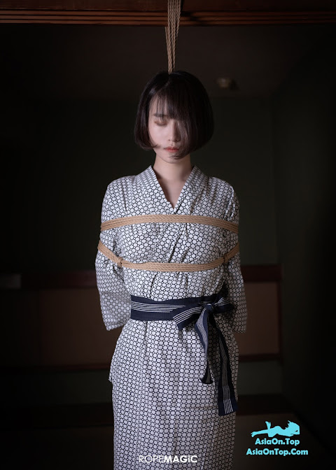 ROPEMAGiC Reiji Suzuki – Escape