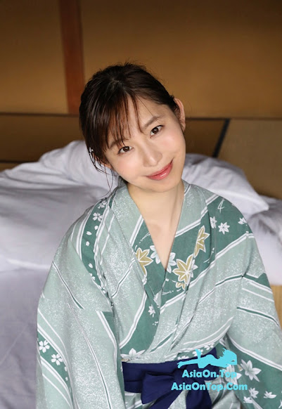 FRIDAY Misumi Shiochi 塩地美澄 – One Night And Two Days A Special Journey Vol.3