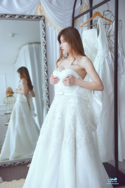 Coser@鹿八岁 – 白色婚纱