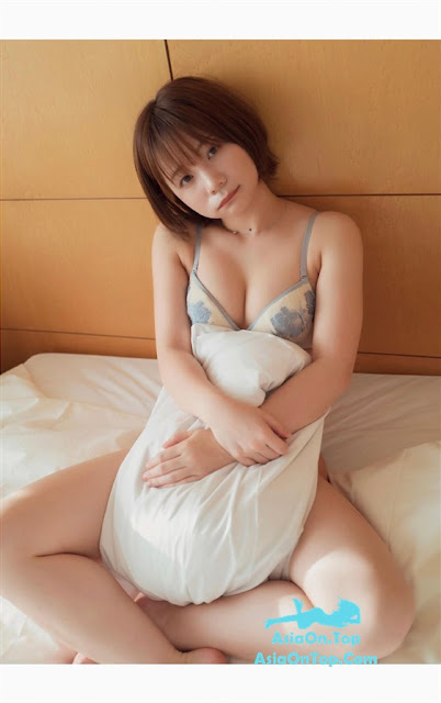 Mana 真奈 グラビア写真集 むにむにする