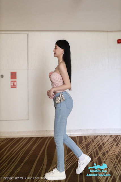 XIUREN 8672 – You You (幼幼) Sexy photo free download