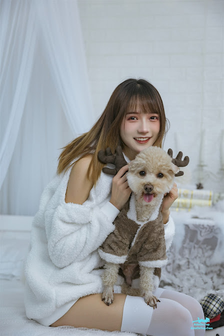 Coser@兔子Zzz不吃胡萝卜 – 温馨少女与宠物们