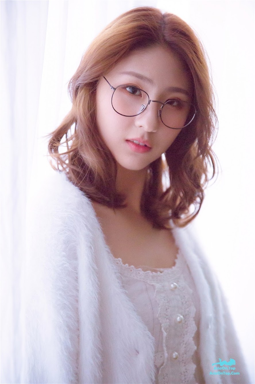 YaLaYi雅拉伊 Vol.1018 佚名