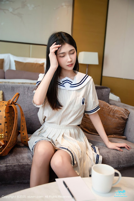 XiuRen秀人网 No.9942 刘婷婷