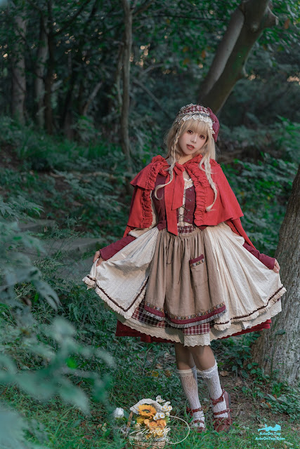 Coser@黏黏团子兔 – 迷途小红帽