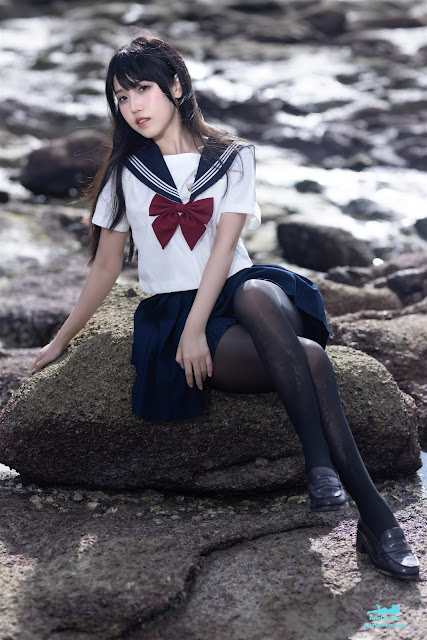 Coser@不呆猫 & 三無人型 – 水手服百合黑丝