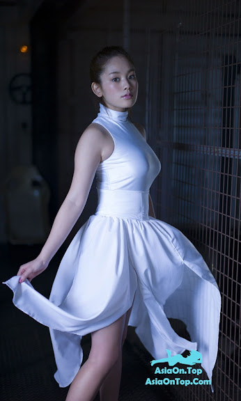 Miwako Kakei 筧美和子「1メートル先の、みーこ。」