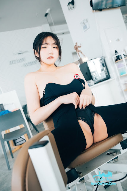 Loozy Sonson 손손 – Personal Trainer S.Ver