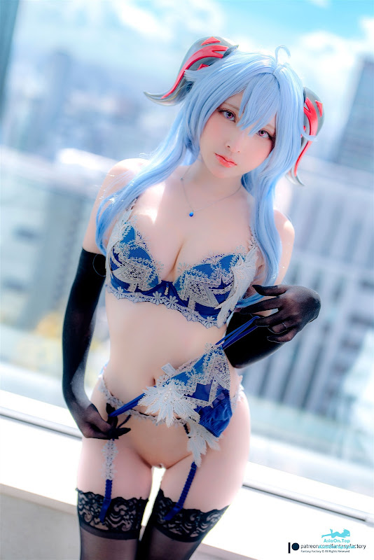 Fantasy Factory 小丁 – Cosplay 写真 – 甘雨内衣