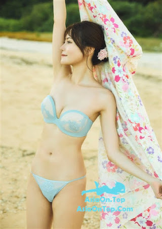 Digital Photobook Komiyama Haruka 込山榛香 – Turquoise Blue Temptation