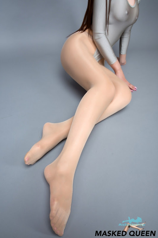 MASKED QUEEN – AOT – No 15